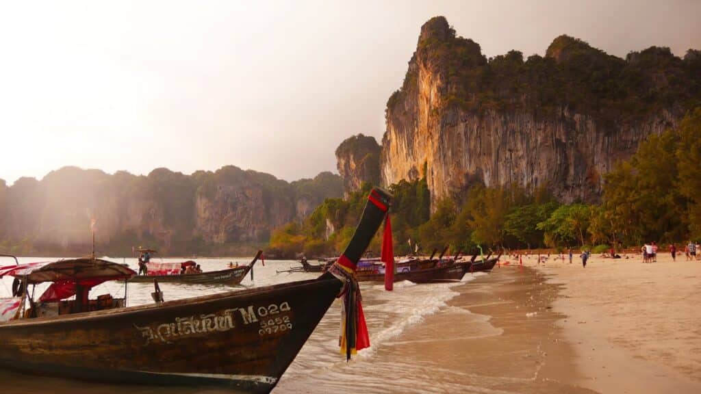 EPIC DAY IN RAILAY THAILAND!