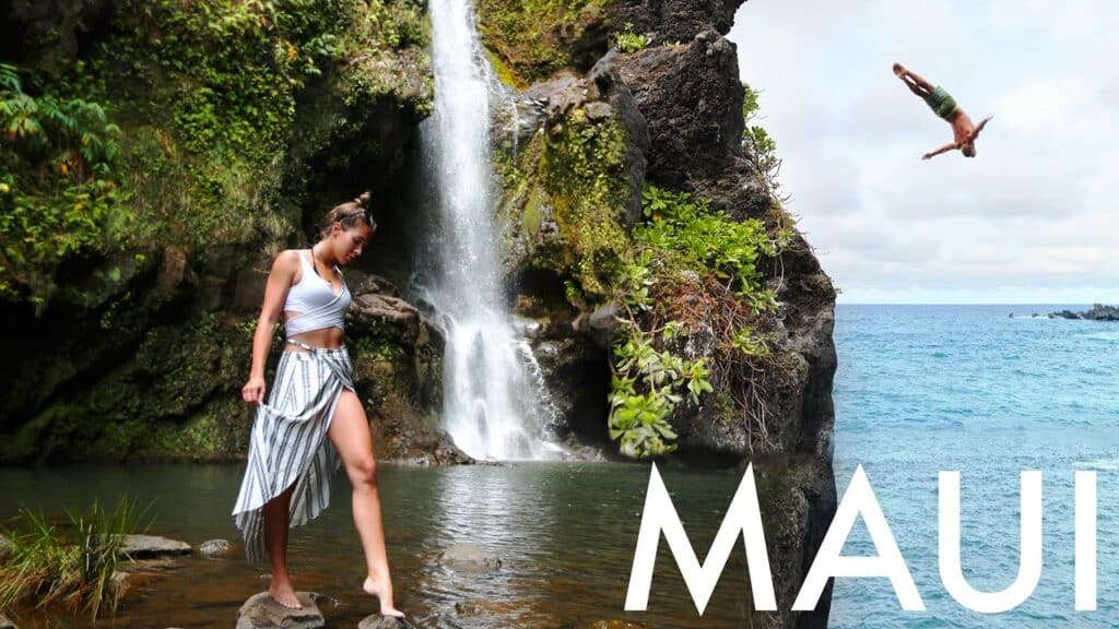 ROAD TO HANA - VOLCANOS AND WATERFALLS IN MAUI (HAWAII Pt 4)